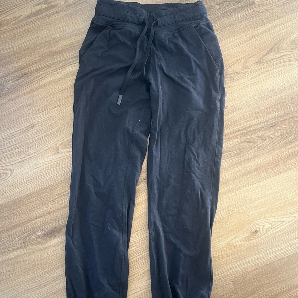 Women’s Lululemon Black Jogger Pants